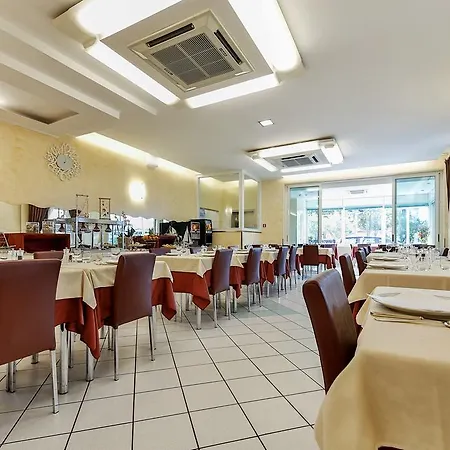 Acquamarina Ξενοδοχείο 3*