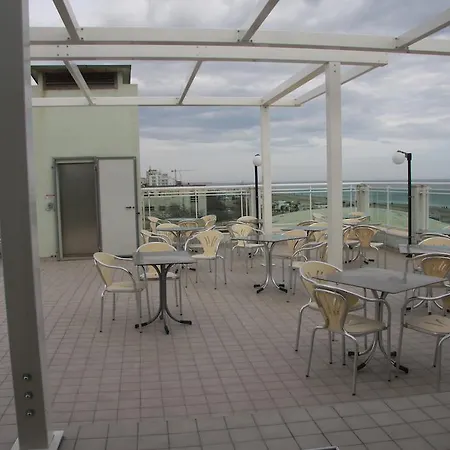 Ξενοδοχείο Acquamarina 3*