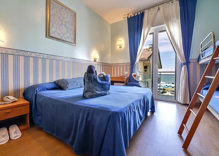 Hotel Acquamarina 3*